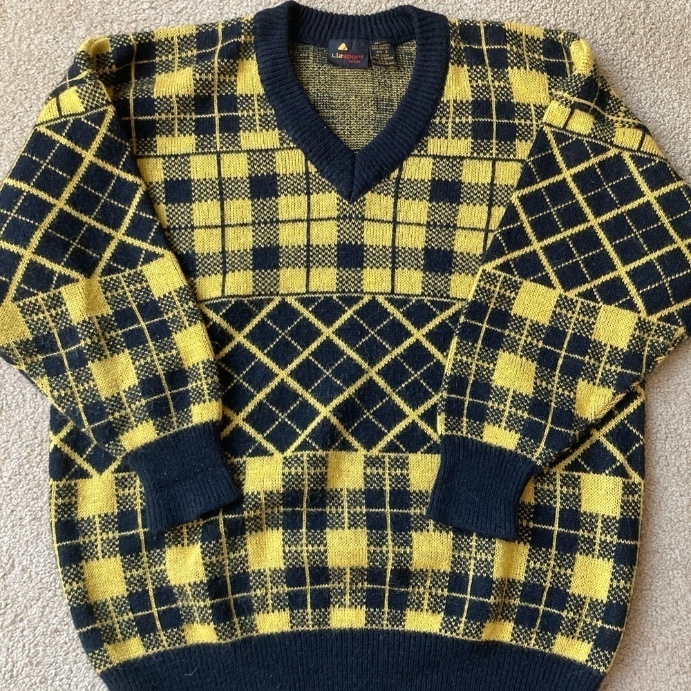 Vintage Liz Claiborne “LizSport” Small Petite Oversized Sweater Yellow Black